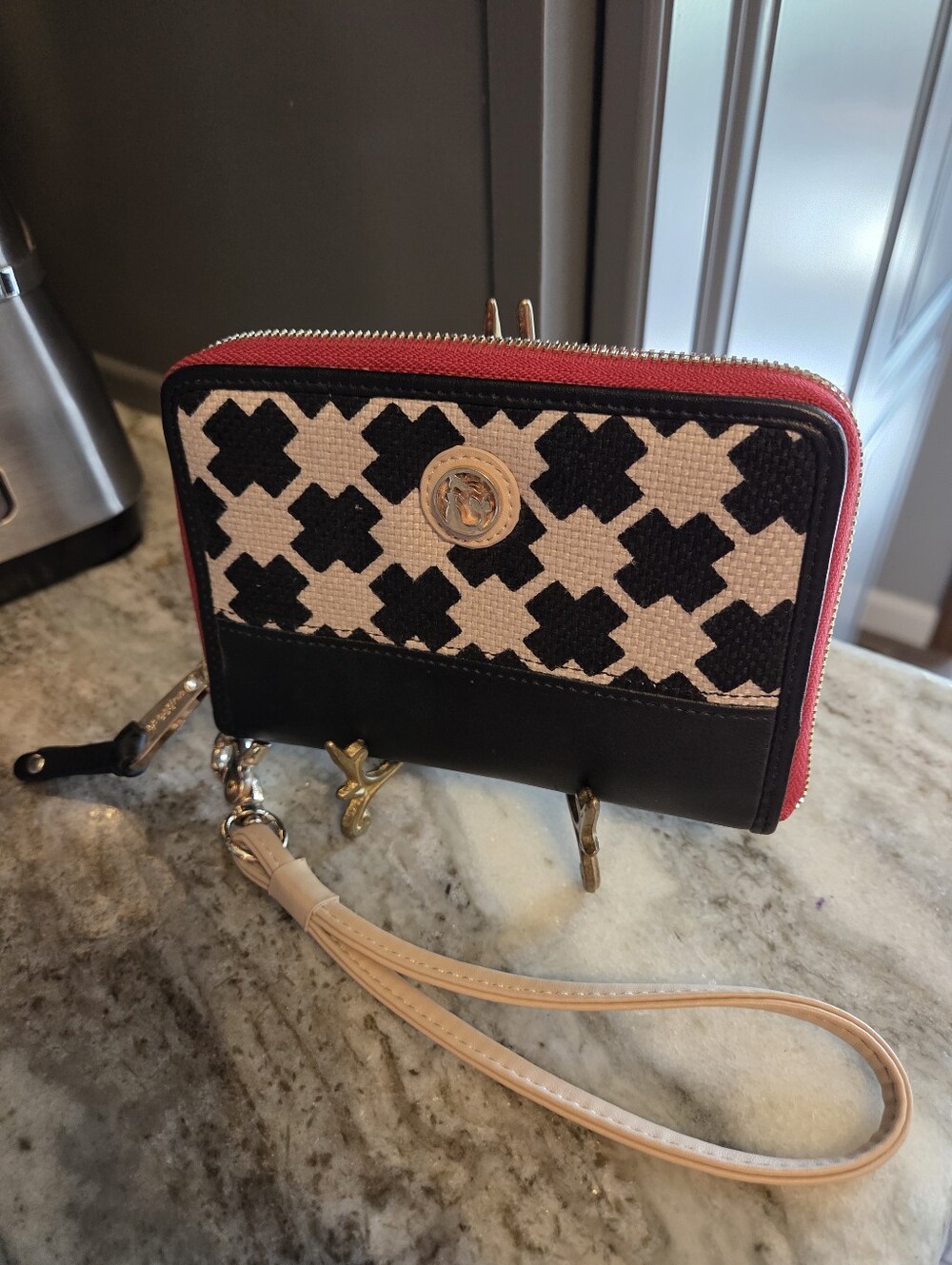 Spartina Zipper Wristlet Wallet 449 Like NEW